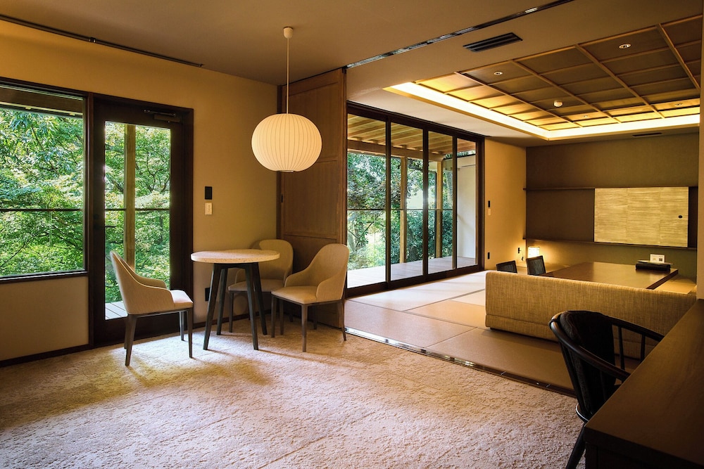 Japanese-Western style Two Bedroom with Private Bathroom Non Smoking 客室13 | Jinya Ryokan