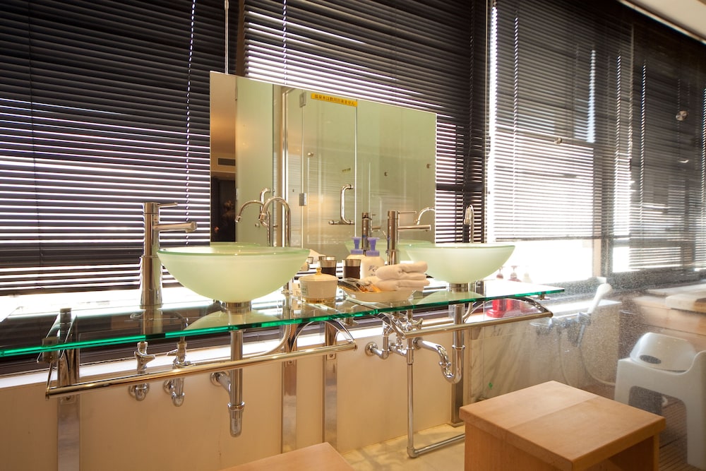 プレミアムツインルーム-806室 バスルーム1 | 菊南温泉ユウベルホテル