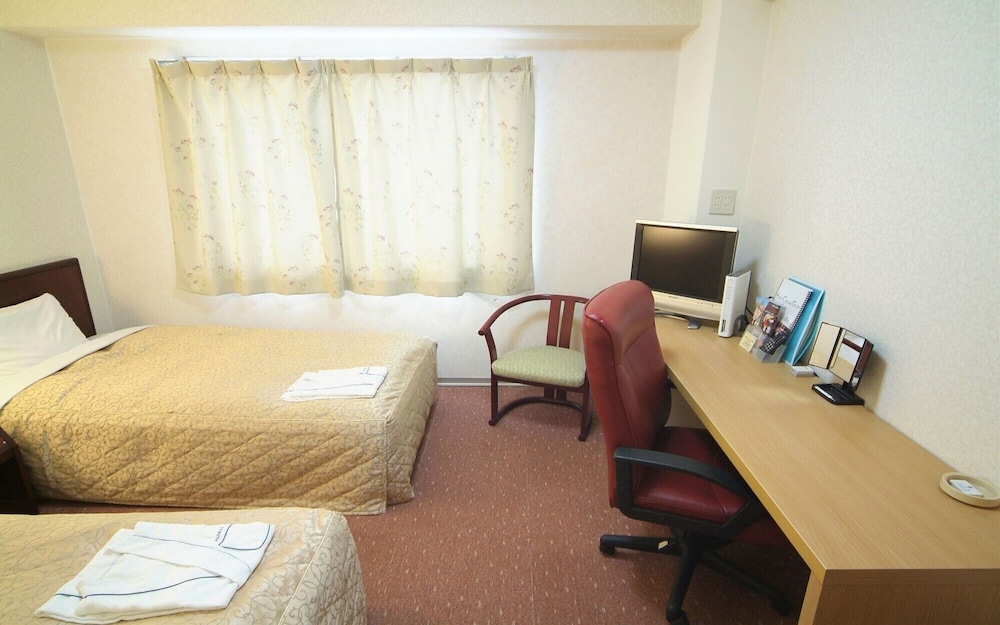 スタンダード ツインルーム 禁煙 客室2 | ホテルクラウンヒルズ姫路