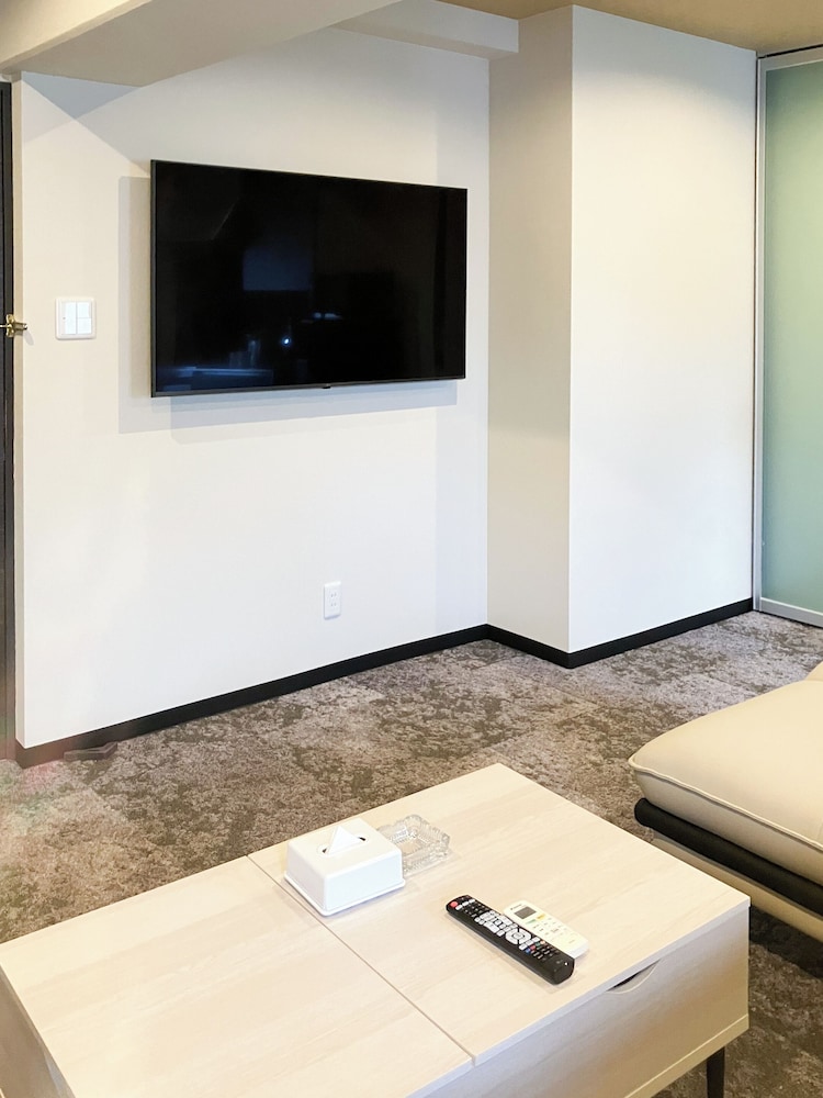 プレミアム ツインルーム 喫煙可 客室2 | ホテルリブマックス BUDGET 那覇