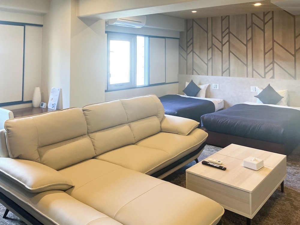 プレミアム ツインルーム 喫煙可 客室4 | ホテルリブマックス BUDGET 那覇