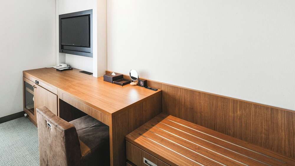 別館 コンパクトツイン(ベッド2台) 禁煙 客室2 | ベッセルホテルカンパーナ沖縄