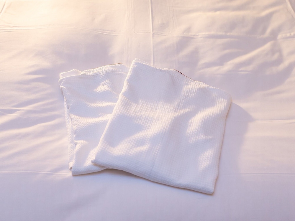 ベーシック ダブルルーム 客室の設備とサービス0 | 高松パークホテル