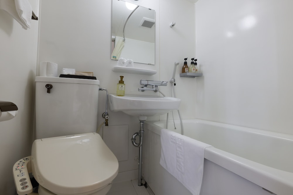 ビジネス ツインルーム 禁煙 バスルーム0 | 関空温泉 ホテルガーデンパレス