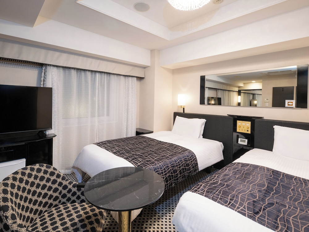 デラックス ツインルーム 禁煙 | アパホテル〈小伝馬町駅前〉