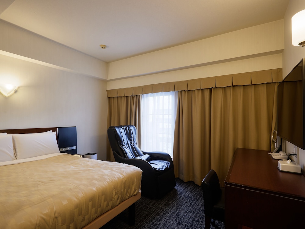 プレミアムルーム 禁煙 (エアウィーブマットレス, スマートTV) | ホテルブライオン那覇
