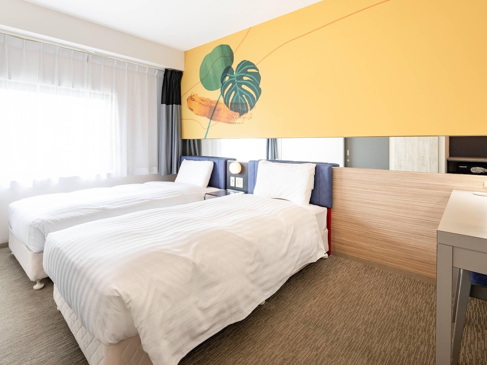 スタンダード ルーム シングルベッド 2 台 禁煙 | コンフォートイン那覇泊港