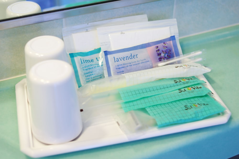 スタンダード ダブルルーム 禁煙 バスルームの設備0 | ソルヴィータホテル那覇