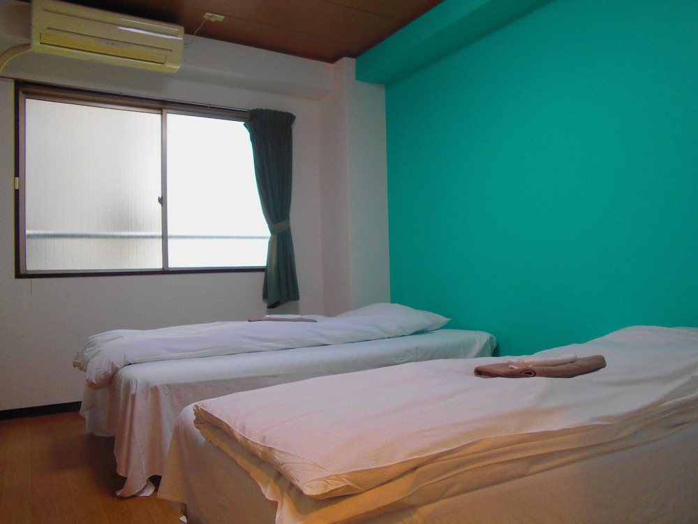 ツインルーム（洋室）トイレ・洗面台付、 バスルーム共用 禁煙 | ホテル太洋