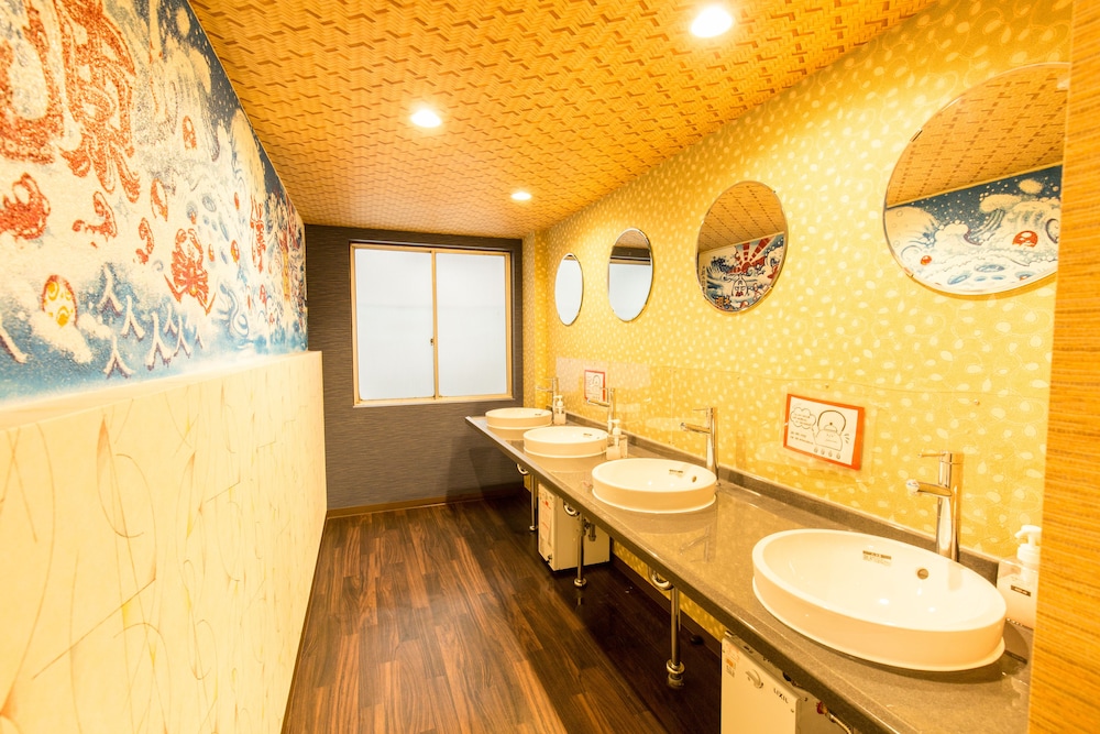 ツインルーム　エアコン、暖房付 バスルーム1 | ホテル東洋