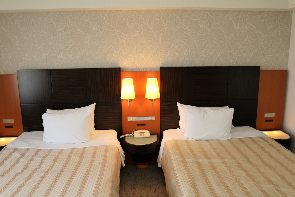 プレミアムツイン 禁煙 客室2 | GRG ホテル那覇東町