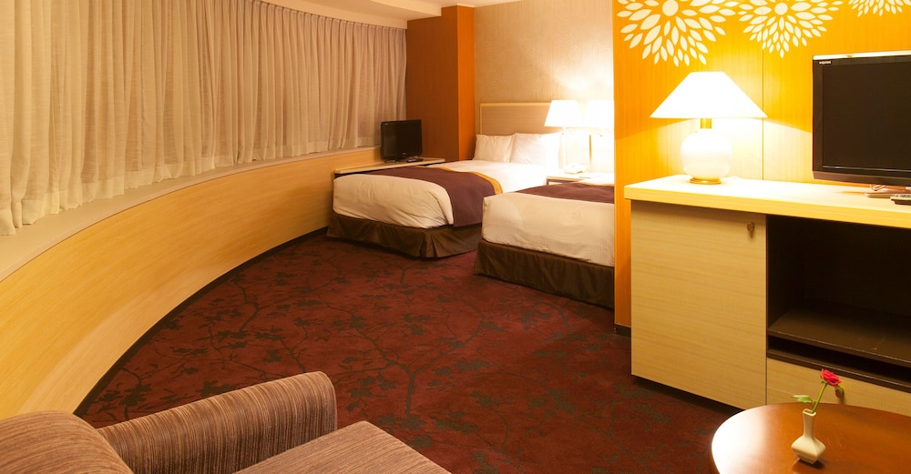 デラックス ツインルーム 喫煙可 | 調布クレストンホテル