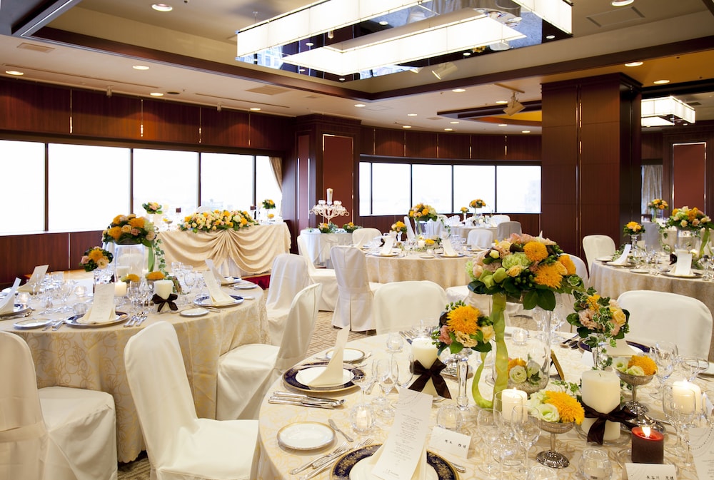 ボールルーム1 | 調布クレストンホテル