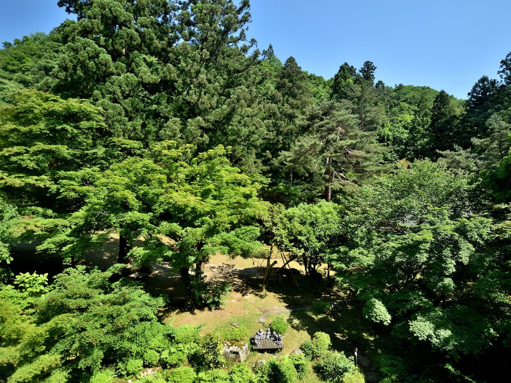 スタンダード ルーム 禁煙 ガーデンビュー ガーデン ビュー0 | 風雅の宿 長生館