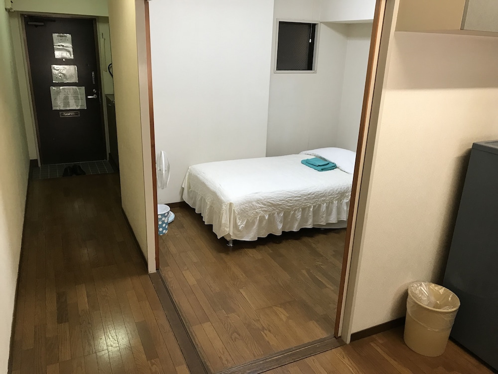 ファミリー ダブルルーム 客室1 | ウィークリー ハーバービュー マンション - メイン ビルディング