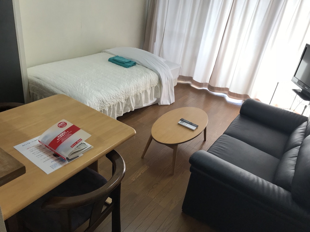 ファミリー ダブルルーム 客室2 | ウィークリー ハーバービュー マンション - メイン ビルディング