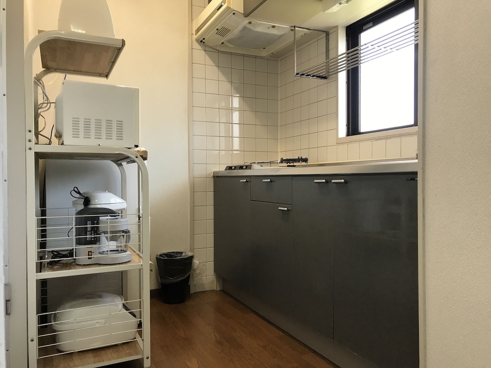 ツインルーム 専用キッチン0 | ウィークリー ハーバービュー マンション - メイン ビルディング