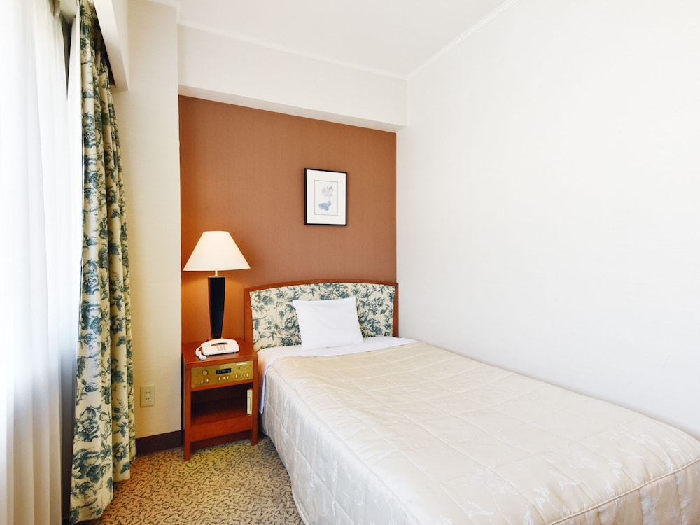 客室1 | ホテルクラウンパレス知立