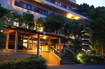 湯河原千代田荘