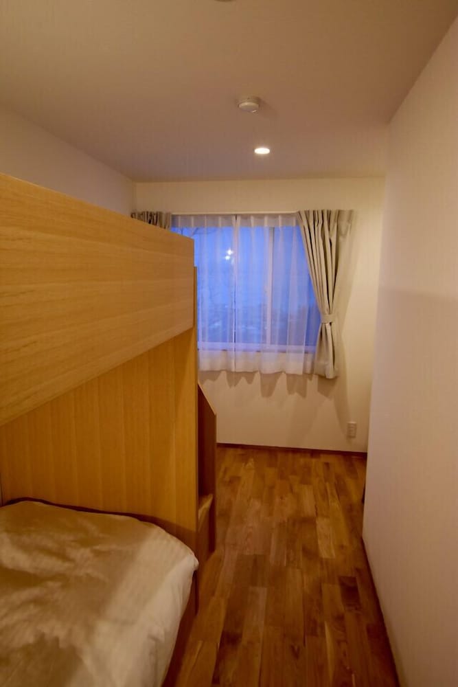 スタンダード ルーム シービュー Type B 禁煙 客室2 | マイロッジ直島　My Lodge Naoshima