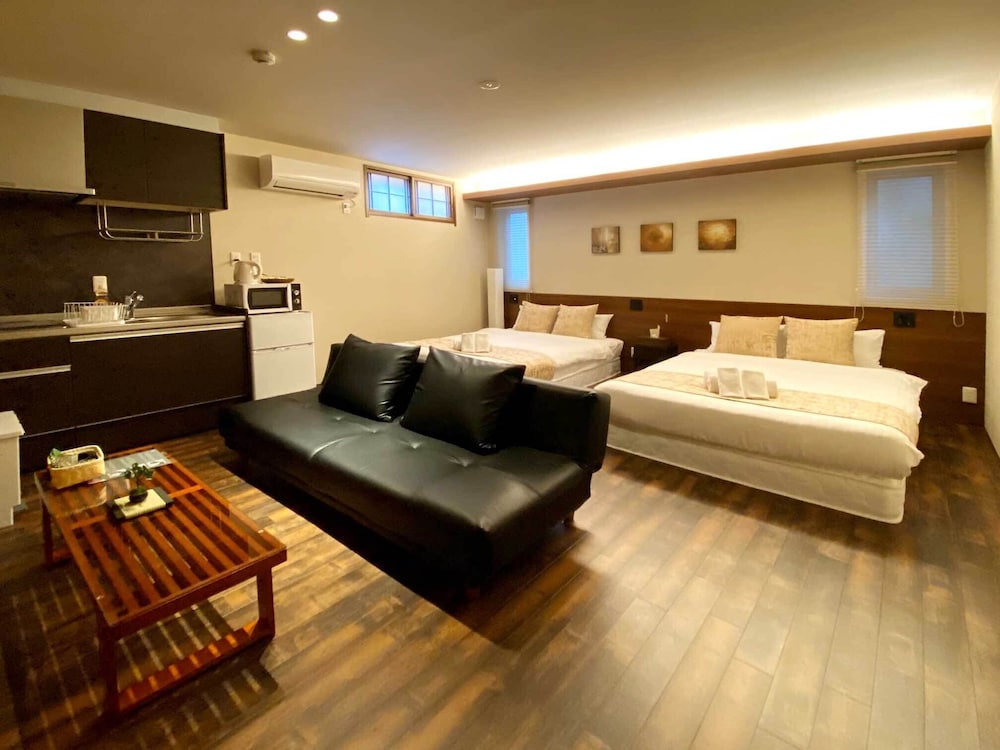 デラックス ファミリールーム (102)(ソファベッド用の寝具は部屋に常備していない為 事前にリクエストが必要) | ホテルクラス広島 大州