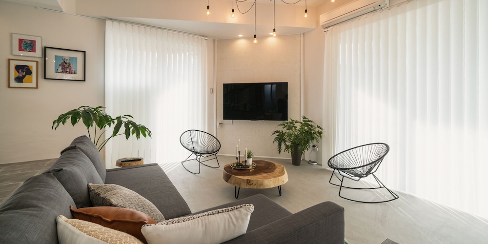 樋川 リビング エリア7 | INFINITY HOTEL -HIGAWA-