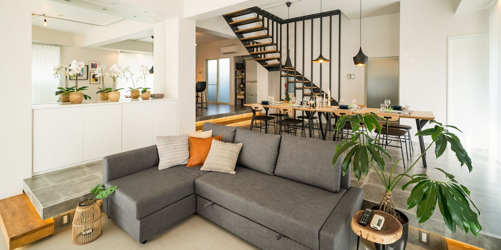 樋川 リビング エリア10 | INFINITY HOTEL -HIGAWA-