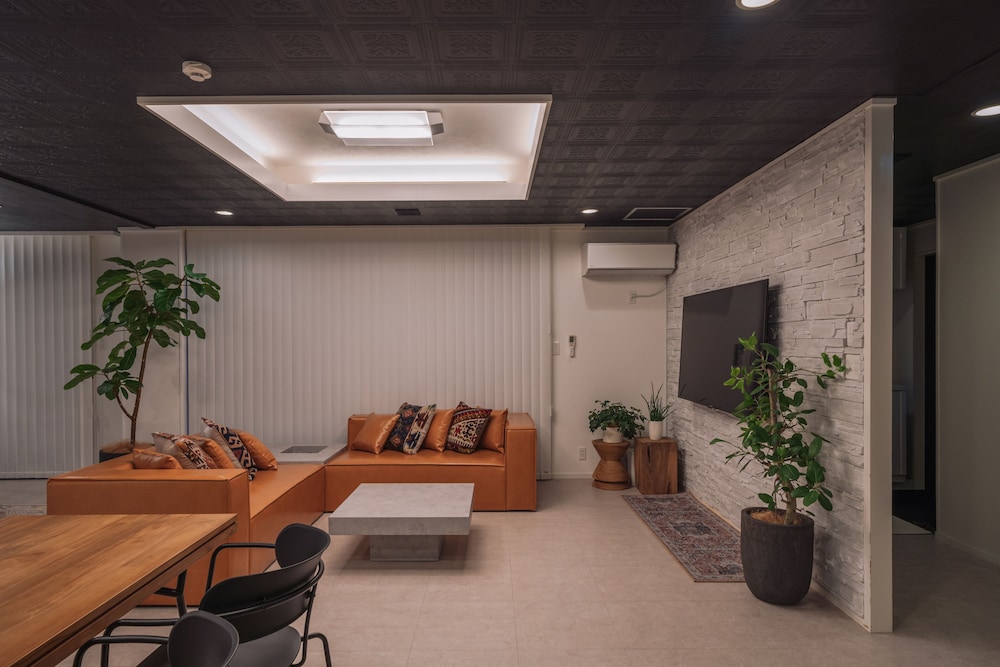 ジッチャク リビング エリア12 | INFINITY HOTEL -JICCHAKU-