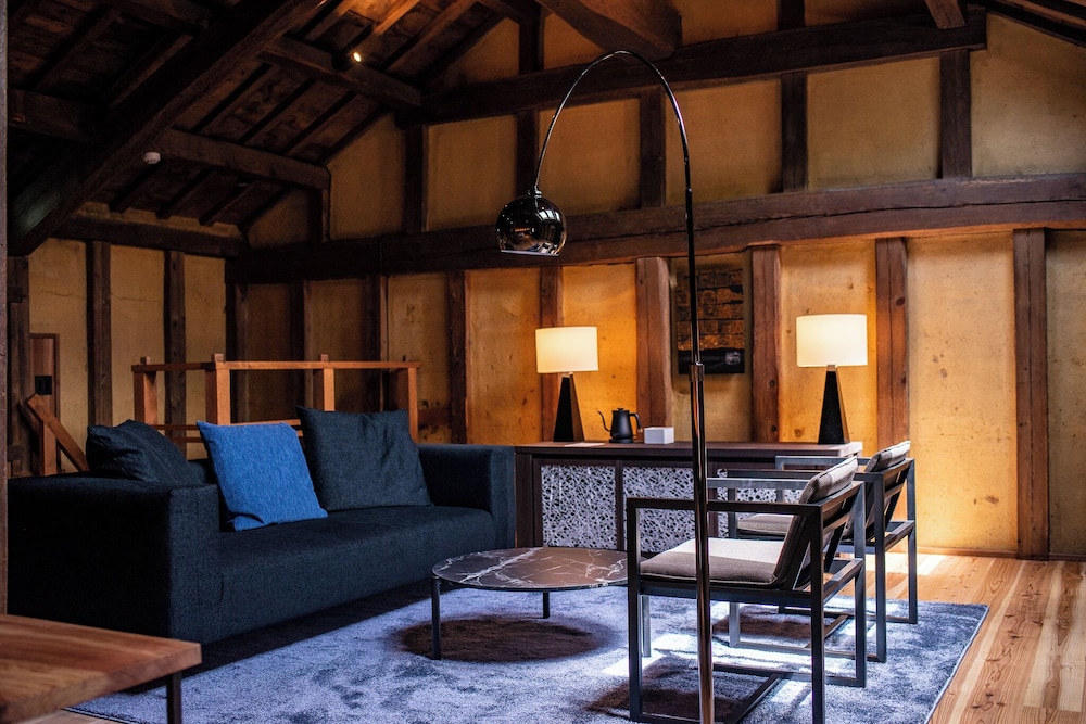 [OKI/MUNE/YUKIからお任せ] 2名定員 49-59平米 禁煙 客室4 | NIPPONIA HOTEL 大洲 城下町