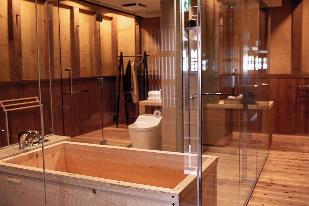 [OKI/TUNE/MUNE/YUKIからお任せ] 2名定員 45-56平米 禁煙 バスルーム0 | NIPPONIA HOTEL 大洲 城下町