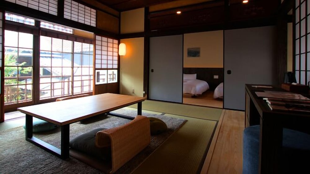 今岡製糸創設者の邸宅 YUKI 802号室 80平米 禁煙 | NIPPONIA HOTEL 大洲 城下町