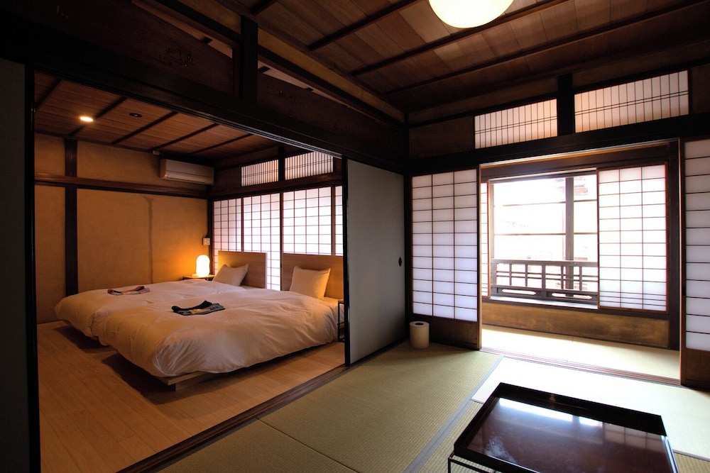 今岡製糸創設者の邸宅 YUKI 801号室 102平米 禁煙 客室3 | NIPPONIA HOTEL 大洲 城下町