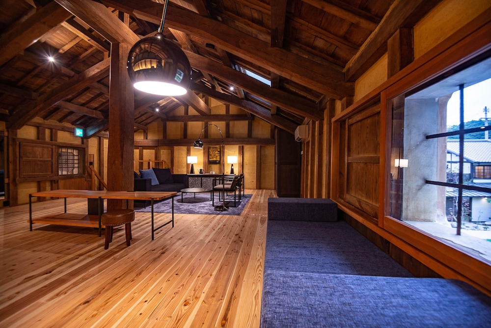 江戸期の土蔵 MUNE 501号室 89平米 禁煙 客室3 | NIPPONIA HOTEL 大洲 城下町