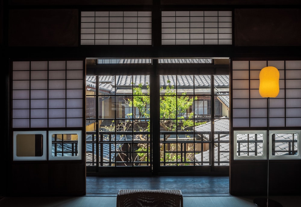 今岡製糸創設者の邸宅 YUKI 802号室 80平米 禁煙 客室2 | NIPPONIA HOTEL 大洲 城下町