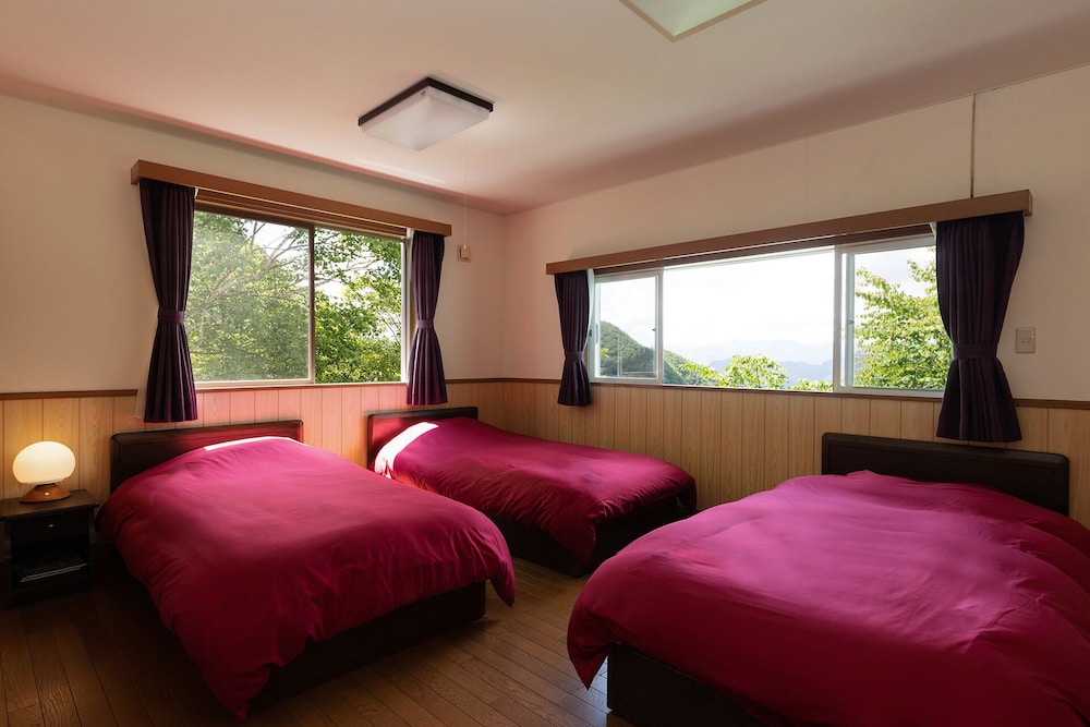 一棟貸し 客室2 | A villa in the forest in Minamikaruizawa