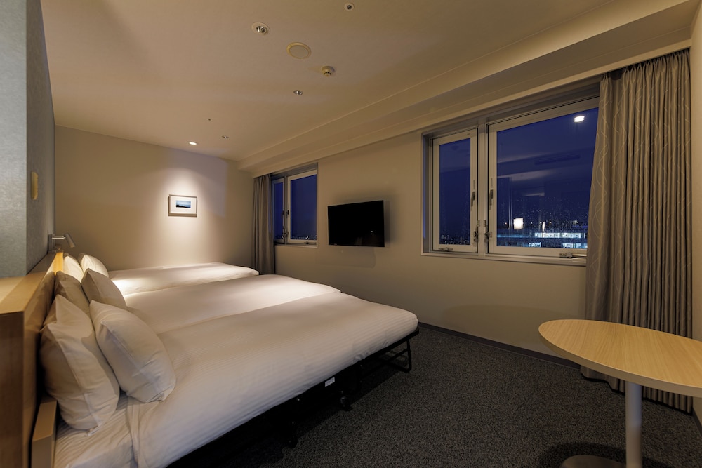 デラックス トリプルルーム禁煙 3名利用 客室3 | JR九州ホテル宮崎