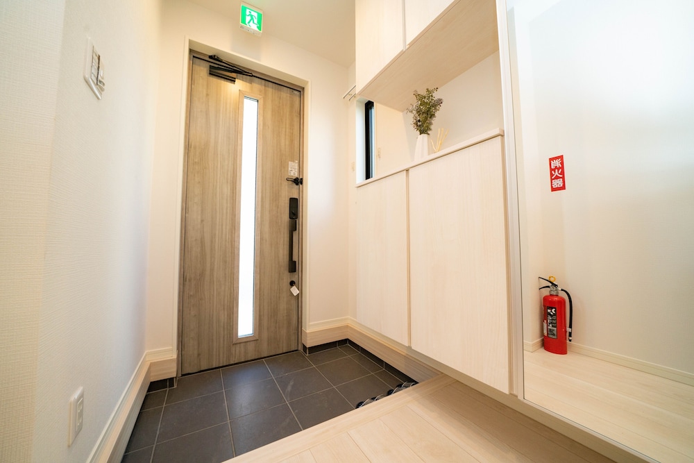内部エントランス1 | Tachibana House 内部エントランス1 | Tachibana House