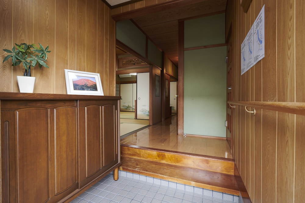 内部エントランス1 | Vacation rentals -sui- 内部エントランス1 | Vacation rentals -sui-