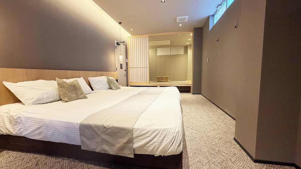 デラックススイート和洋室 | Glamping Tokyo Asakusa