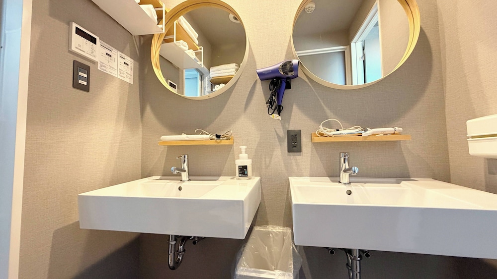 プレミアム和洋室 バスルーム2 | Glamping Tokyo Asakusa