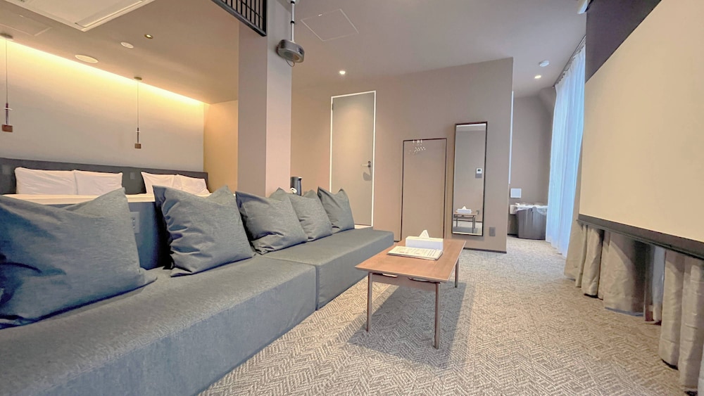 プレミアム和洋室 客室8 | Glamping Tokyo Asakusa