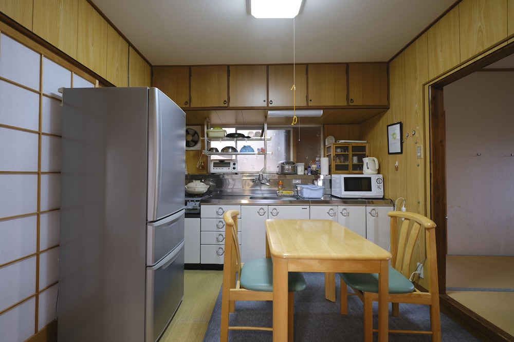 ファミリー ハウス 専用キッチン3 | Vacation rentals -un-