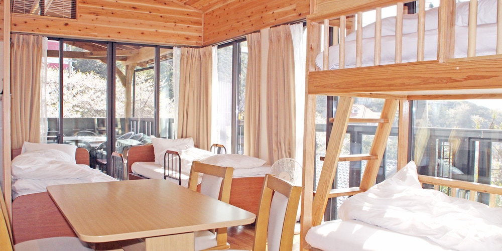 デラックス ヴィラ 1 ベッドルーム キッチン パーシャル オーシャン ビュー 客室11 | しらはまの宿 明時別荘