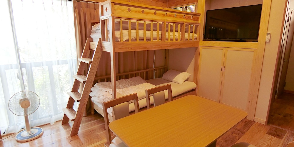 デラックス ヴィラ 1 ベッドルーム キッチン パーシャル オーシャン ビュー 客室7 | しらはまの宿 明時別荘