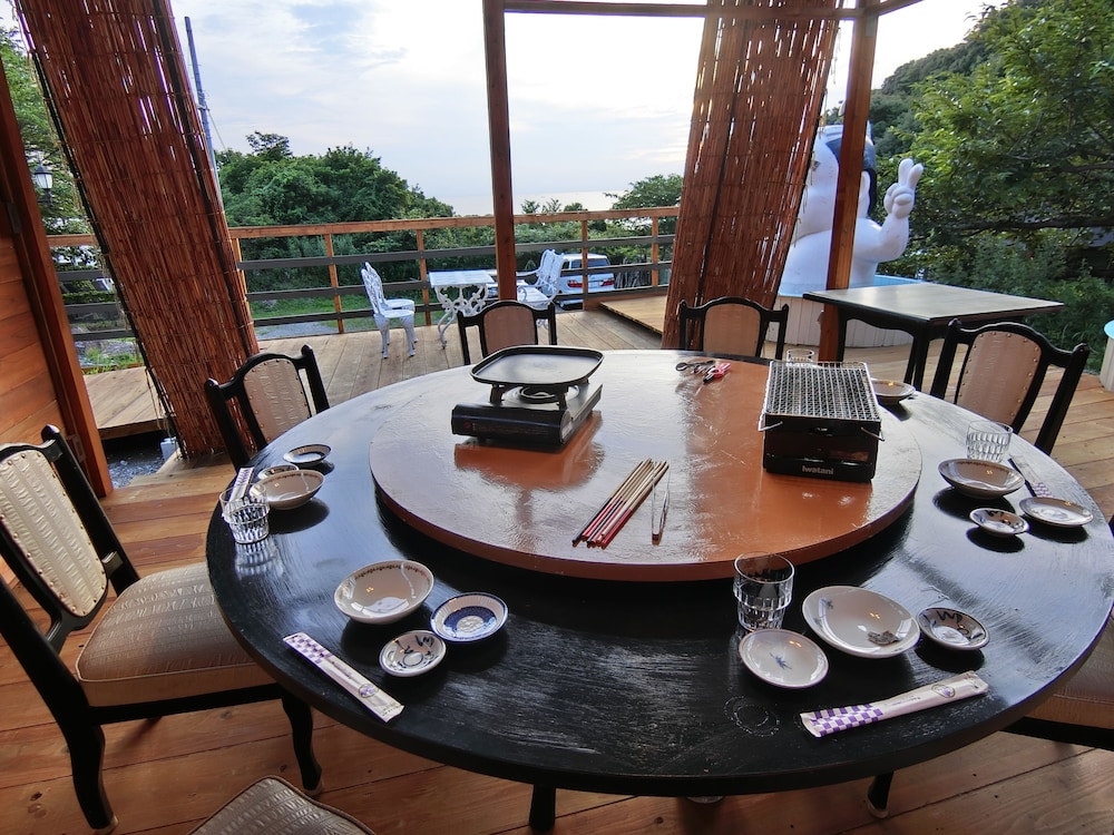 スーペリアファミリールーム (二段ベッド 170×100 センチメートル) テラス / パティオ6 | しらはまの宿 明時別荘