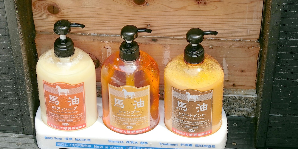 スーペリアファミリールーム (二段ベッド 170×100 センチメートル) バスルーム0 | しらはまの宿 明時別荘