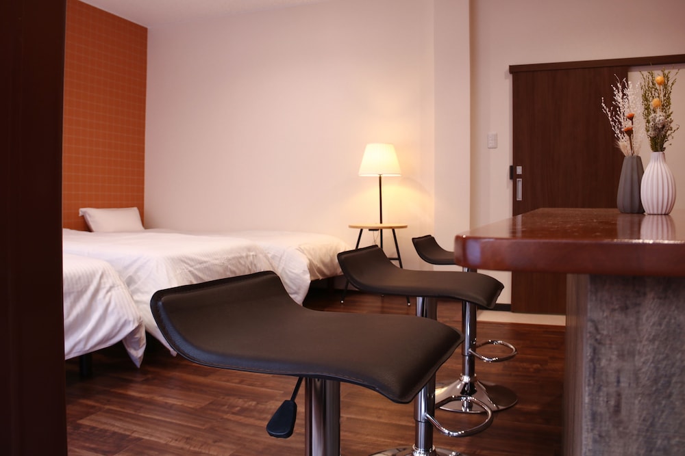 スタンダード トリプルルーム 客室3 | ヴィラ いづもや