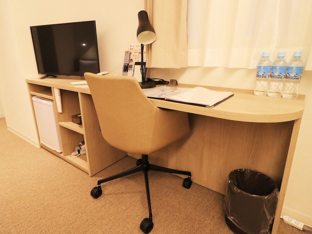 デラックス トリプルルーム 禁煙 客室7 | 小田原ターミナルホテル