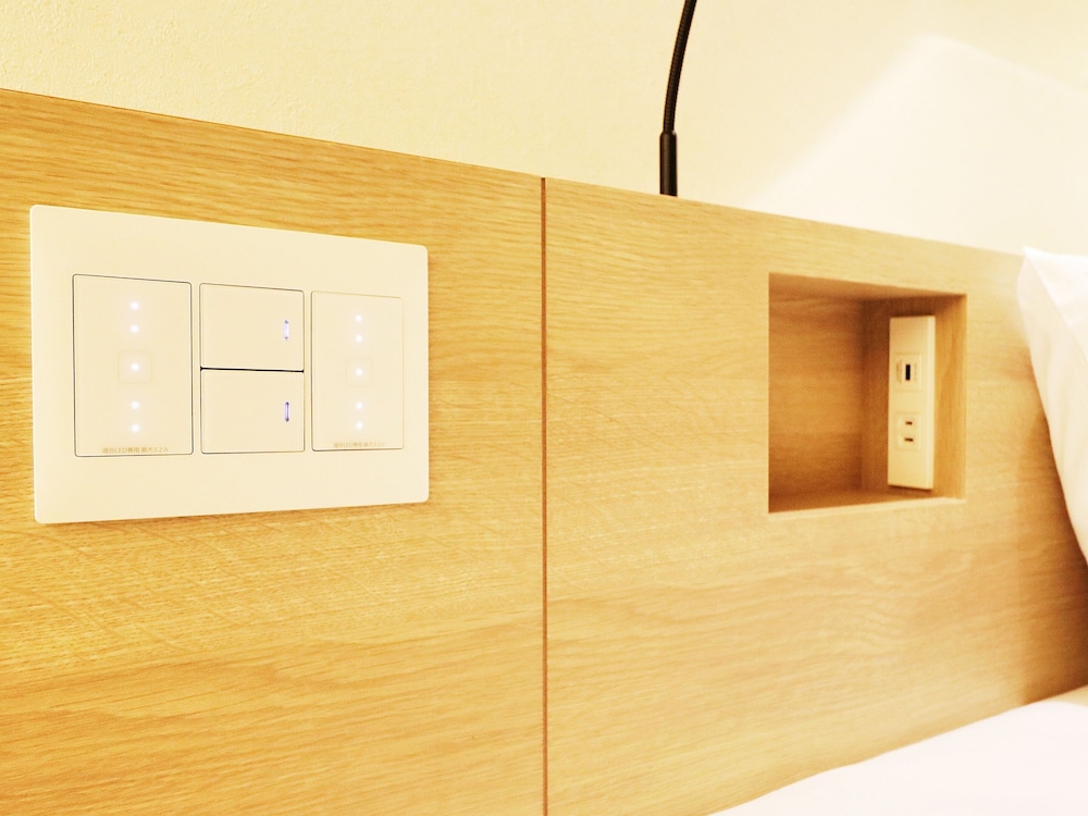 デラックス トリプルルーム 禁煙 客室4 | 小田原ターミナルホテル