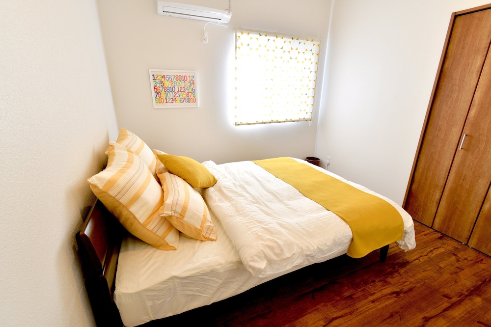 客室1 | Annex B Onna